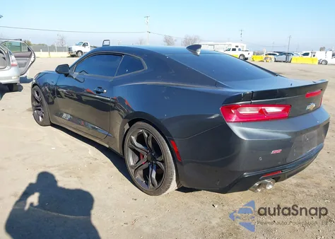 2018 Chevrolet Camaro 2Ss z USA, uszkodzony, nr VIN 1G1FG1R76J0139197